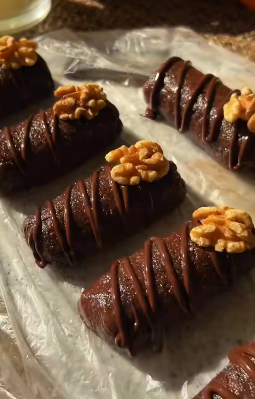 Легкий десерт без випічки з кількох інгредієнтів: дуже швидко з'їдається